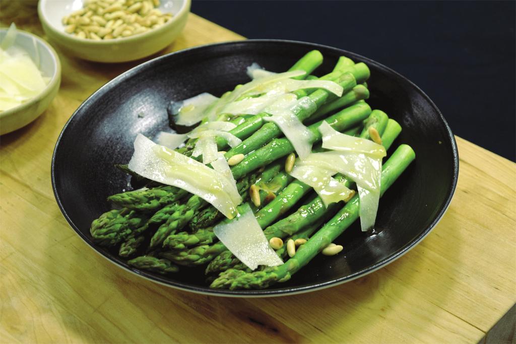 Asparagus and Pecorino 15 each Green Asparagus 10g Water 50g Shaved Pecorino 15g Toasted Pine Nuts 20g Lemon Olive Oil 1g Smoked Sea Salt 460 F 440 F :30 :35 After On 165 F 1) Place the asparagus on