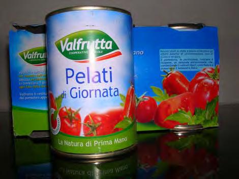 In the case of cardboard blister (Cirio peeled tomatoes and Conad crushed tomatoes) the claims are only on cardboard and they are not repeated on the can label.