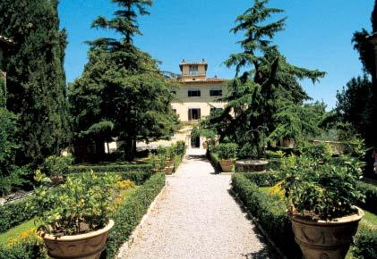 COOKERY IN UMBRIA TRADITIONS OF UMBRIAN CUISINE 4 night holiday with hands-on cookery classes at the Villa di Monte Solare near Perugia plus wine-tasting, one gourmet dinner and two additional