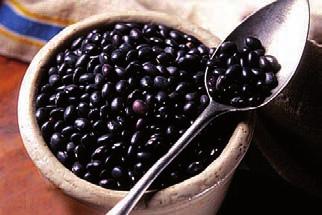 Grain Products List (1) BLACK BEANS (POROTO NEGRO) Splits: 1,0 % Damaged Grains: Max 3,0 % Sieve : 4 (90%), 3.5 (10% Max) Container 20f: 460 bags.