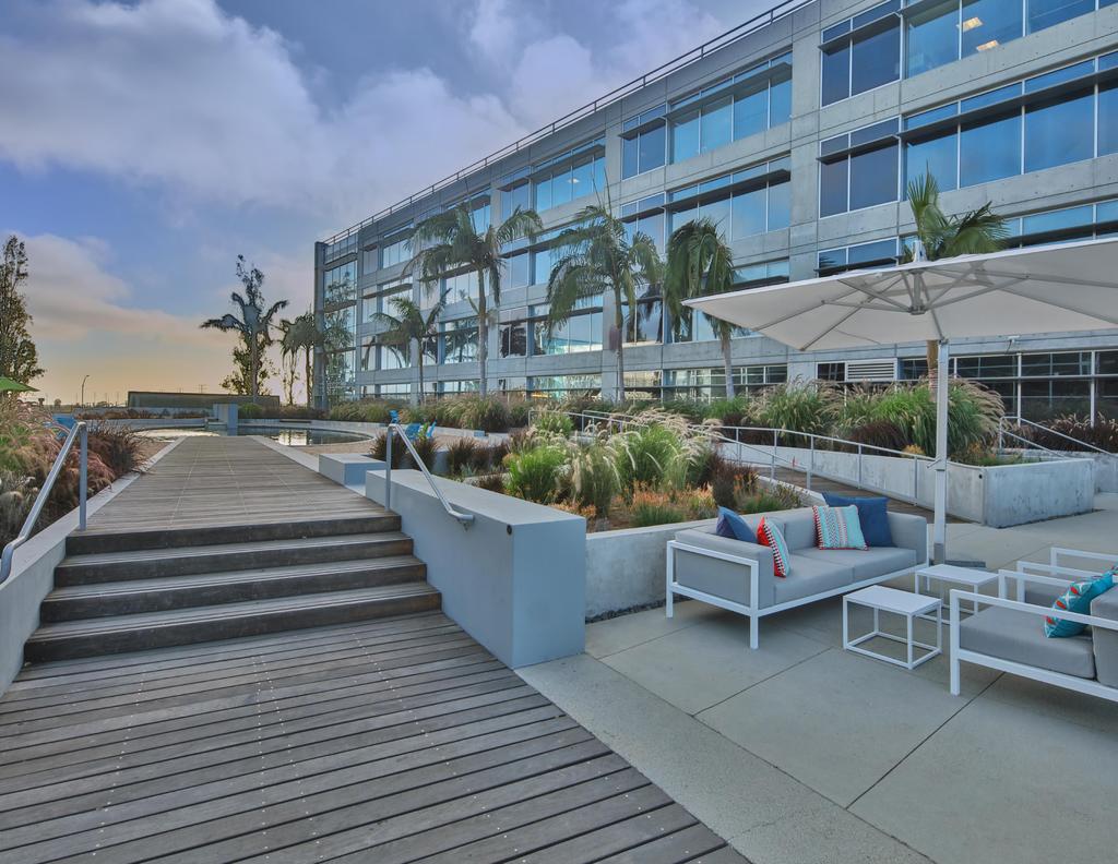 5510 L inco ln B o ulev ard, P l ay a Vis t a, C A For more information on how to redefine your nine to ﬁve, contact: MICHELLE ESQUIVEL michelle.esquivel@cbre.com T +1 310 550 2525 Lic.