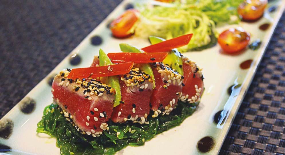 APPETIZER SPICY WAKAME Seaweed Salad with Avocado,