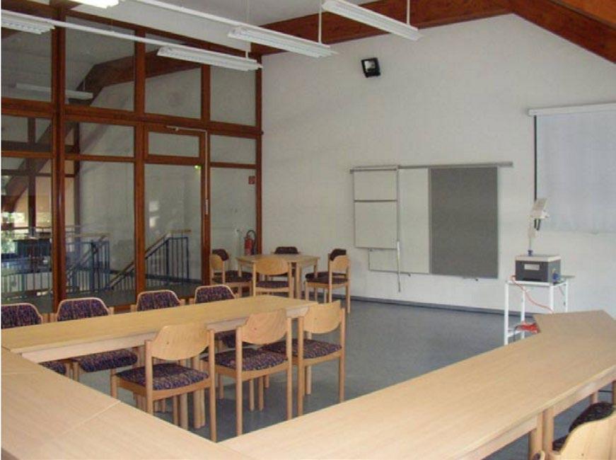 day Well-equipped seminar rooms on site