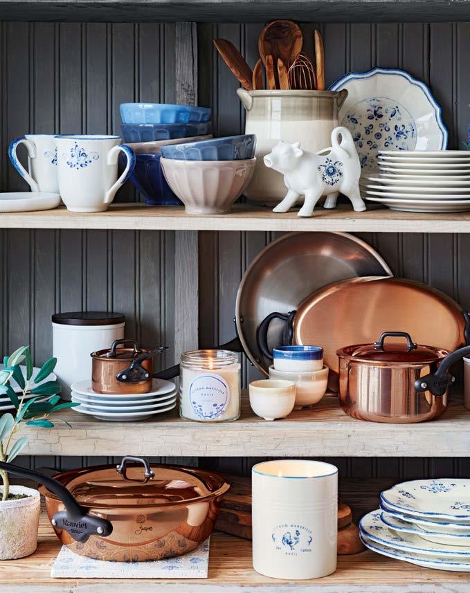 New and L MISON FRNÇISE Handcrafted by artisans in Europe only for us, our new dinnerware collection brings a relaxed, French country feel to any kitchen.