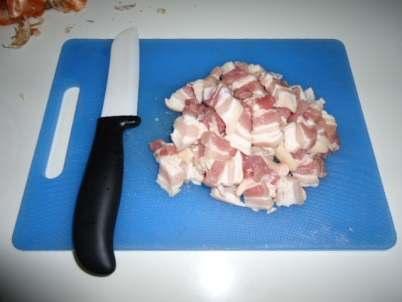 Cut up the entire pork