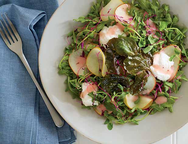 GLUTEN FREE PEAR SALAD WITH GRAPEFRUIT LAVENDER DRESSING Arugula, pea shoots and bull s blood microgreens topped with sliced pear, honey ricotta and flash-fried spinach.