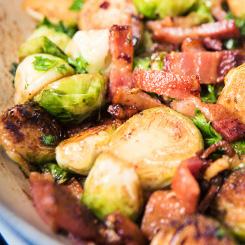 Brussel Sprouts Hash - 4 Servings 6 slices bacon, cut into 1 pieces 1/2 onion, chopped 1 lb. brussels sprouts, trimmed and quartered kosher salt Freshly ground black pepper 1/4 tsp.