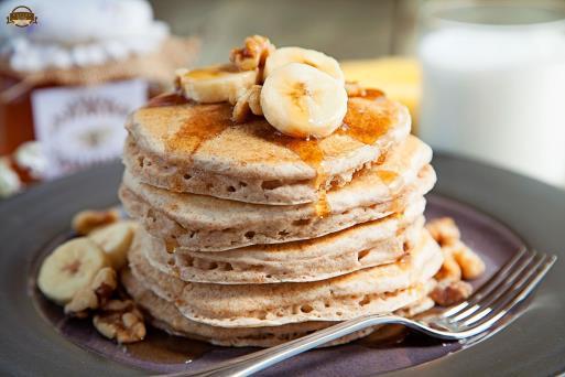 Whole Wheat Pancakes 1 cup milk 1 tbsp vinegar* (white wine or apple cider) 1 cup whole wheat flour 2 tsp sugar 1/2 tsp baking powder 1/4 tsp baking soda 1/4 tsp salt 1 egg 2 tbsp melted butter