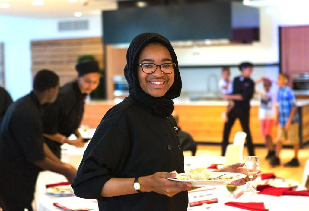 THE DOWNTOWN MARKET EDUCATION FOUNDATION RECENTLY TEAMED UP WITH THE GRAND RAPIDS URBAN LEAGUE TO TEACH CULINARY SKILLS AND NUTRITION TO A GROUP OF FIFTEEN YOUNG ADULTS.