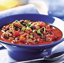 Turkey Chili Serves: 6 Ready in: 35 minutes 1 pound ground turkey breast (97% lean) 1 cup salsa 1 onion, chopped 2 tablespoons of chili powder 1 green bell pepper, chopped 1 teaspoon ground cumin ½