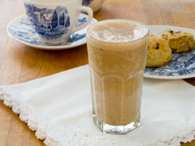 ESPRESSO PROTEIN SHAKE ½ cup cashew milk ½ banana, frozen ⅔ cup ice cubes ½ teaspoon vanilla extract dash of cinnamon ¼ cup unflavored egg white protein powder 2