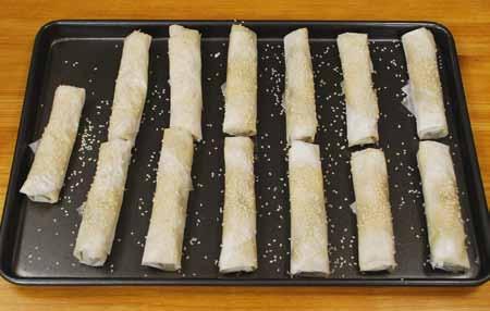 You use a different pastry and you don t layer it, but it is rolled the same way.