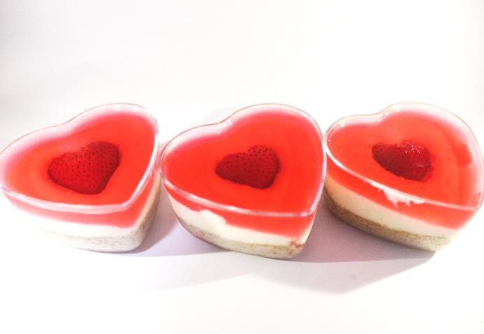 Cheesecakes, Box of 6 (Category B) Strawberry Jelly Hearts $25 Heart shaped strawberry in jelly, layered together with cream cheese & crunchy biscuit