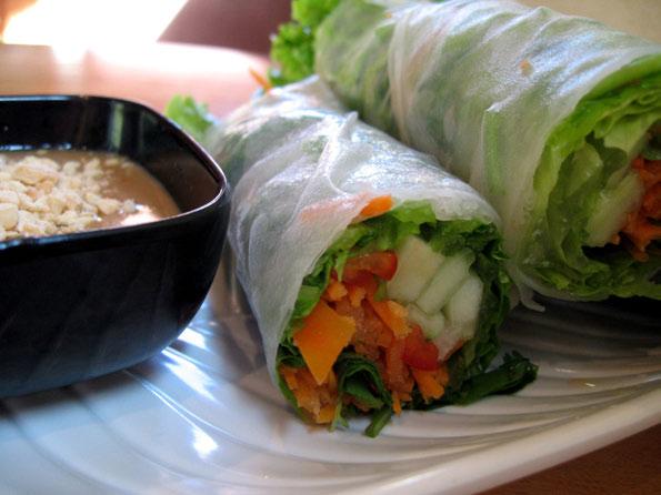Vietnamese Salad Rolls with Peanut Dipping Sauce This recipe contains mung bean sprouts. Kids love mung bean sprouts because they re crunchy and juicy at the same time!