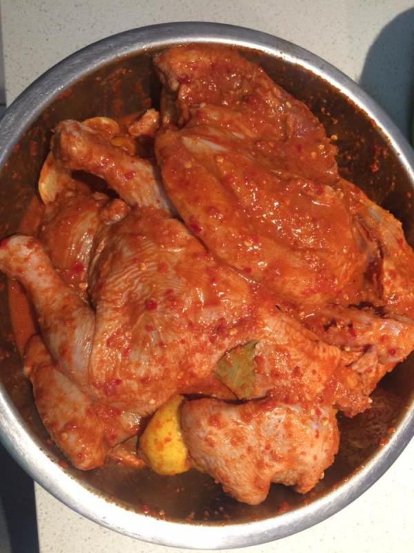 MOZAMBIQUE PERI PERI CHICKEN Take your chickens and cut them through the breast flatten them out and cut under the wing and slice through the thigh to the bone and leg score the breasts.