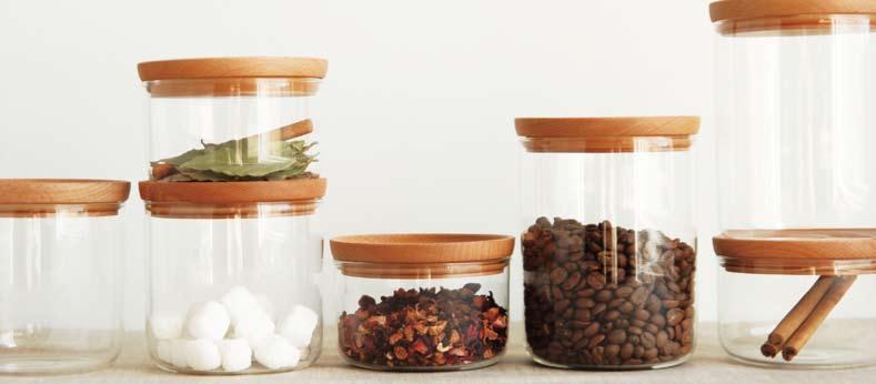 BAUM Plain Canisters Fit Your Simple Style BAUM is a heat-resistant glass canister with a wooden lid.