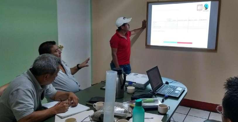 MANOS CAMPESINAS PARTICIPATE IN WORKSHOP FOCUSED ON BEST FARMING PRACTICES AND COFFEE PROCESSING Fifty-nine producers and technical staff from Manos Campesinas, a Fairtrade organization located in