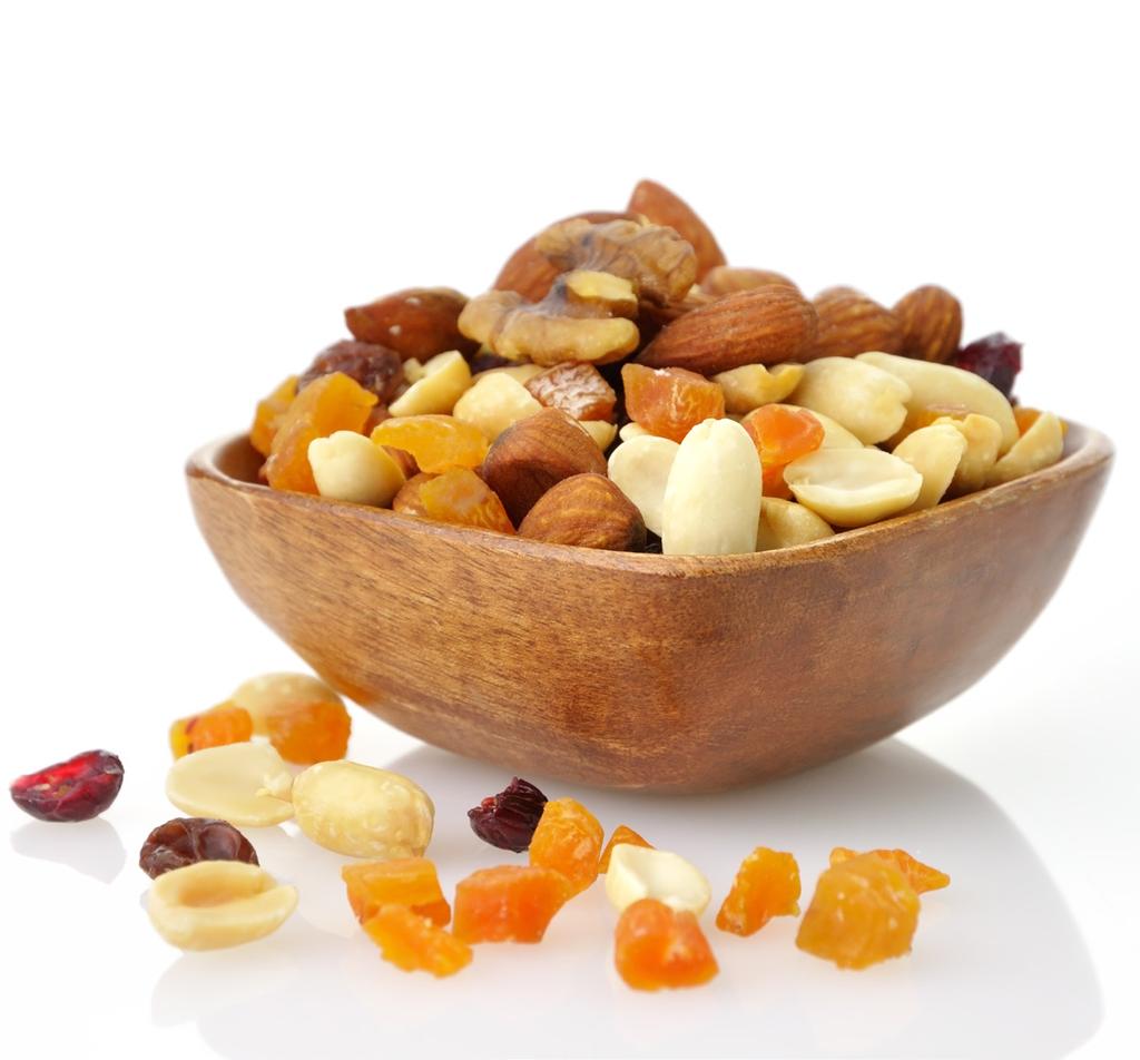 EXPANDABLE 528 DEHYDRATOR Recipes - Snacks Snacks Trail Mix: Combine bite-sized pieces of dried fruits, such as apple, pear, pineapple, or grapes with flaked coconut and unsalted nuts.