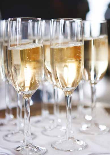 REGULAR CLUBS & EVENTS LADIES LUNCHEON The perfect opportunity to catch up with friends Be greeted with a glass of Champagne and canapés on arrival, and then relax with a presentation from our