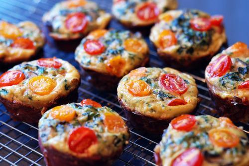 Increases metabolism Rich in essential vitamins and minerals Stabilises blood sugars (6 Servings, serving size = 2 muffins makes 12 muffins).