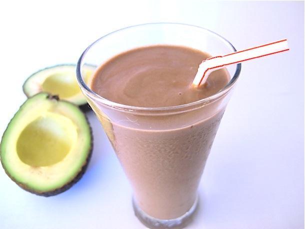 Rich in phytochemicals Improves metabolism Improved heart health 150g frozen strawberries ½ avocado 1½ tsp cacao