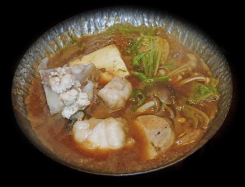 Green tea powder added salt 鍋物 (Nabe-mono):a one-pot dish 鮟鱇鍋 (Anko nabe) Various part of Angler and some items such as greens, mushrooms, soy bean curd, etc.