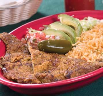 of grilled rib-eye and two enchiladas with chicken. Served with charro beans 9.50 El Paso Chunks of steak grilled with onions, bell peppers, bacon and tomatoes.