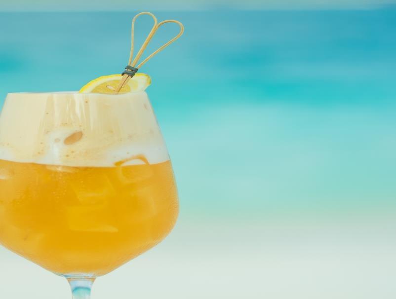 SPARKLING CREATIONS Watch bubbles float the surface as these creations dazzle and sparkle just like the sun reflecting off the azure lagoon+ Go beyond the traditional mimosa with sweet and savory