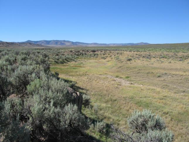 Blue Knife Site Resource Zones More than 5,000 years ago, the Archaic peoples lived in this part of the Uinta Basin.