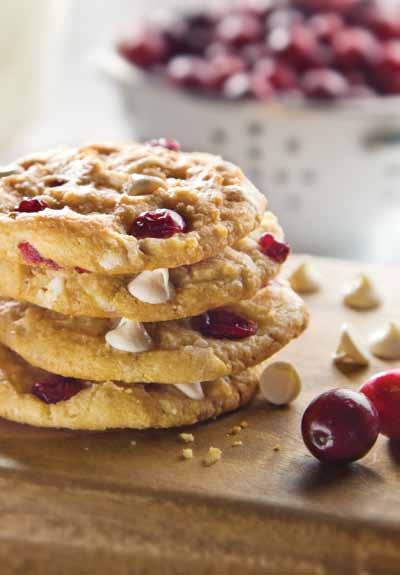 A homey mix of tart cranberries, hearty oats and smooth,