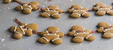 Prep Time: 25 minutes Chilling Time: 20 minutes Cook Time: 15 minutes Yield: 48 cookies Gingerbread Garland What you need: 1 cup (227 g) unsalted butter 1 cup (217 g) packed Redpath Dark Brown Sugar