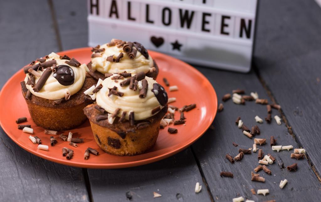 HALLOWEEN 2017 PUMPKIN-PERSIMMON MUFFINS by Philippe Leleu INGREDIENTS (MUFFINS) 300 g flesh of a persimmon fruit 50 g flesh of a pumpkin 150 g butter 7.