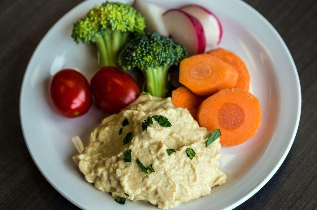 Home-made Hummus with Dippers Veggies taste even better when paired with a healthy dip. Try dipping different kinds of vegetables or fruit in this hummus.