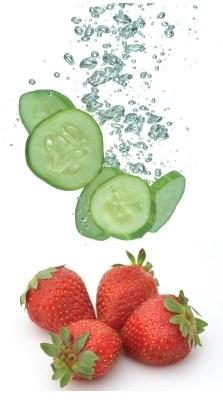 Strawberry Flavoured Water Ready in: 5 minutes Servings: 12 4 strawberries, washed, sliced 4 8 cucumber slices, washed 8 3L cold tap water 12 Cups 1 L ice 4 Cups or 1000