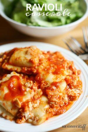 DAY 4 SMALLER FAMILY- RAVIOLI CASSEROLE M A I N D I S H Serves: 3-4 Prep Time: 10 Minutes Cook Time: 30 Minutes 1 3/4 cups pasta sauce 1/2 (25 ounce) package of frozen cheese ravioli 1 cup cottage