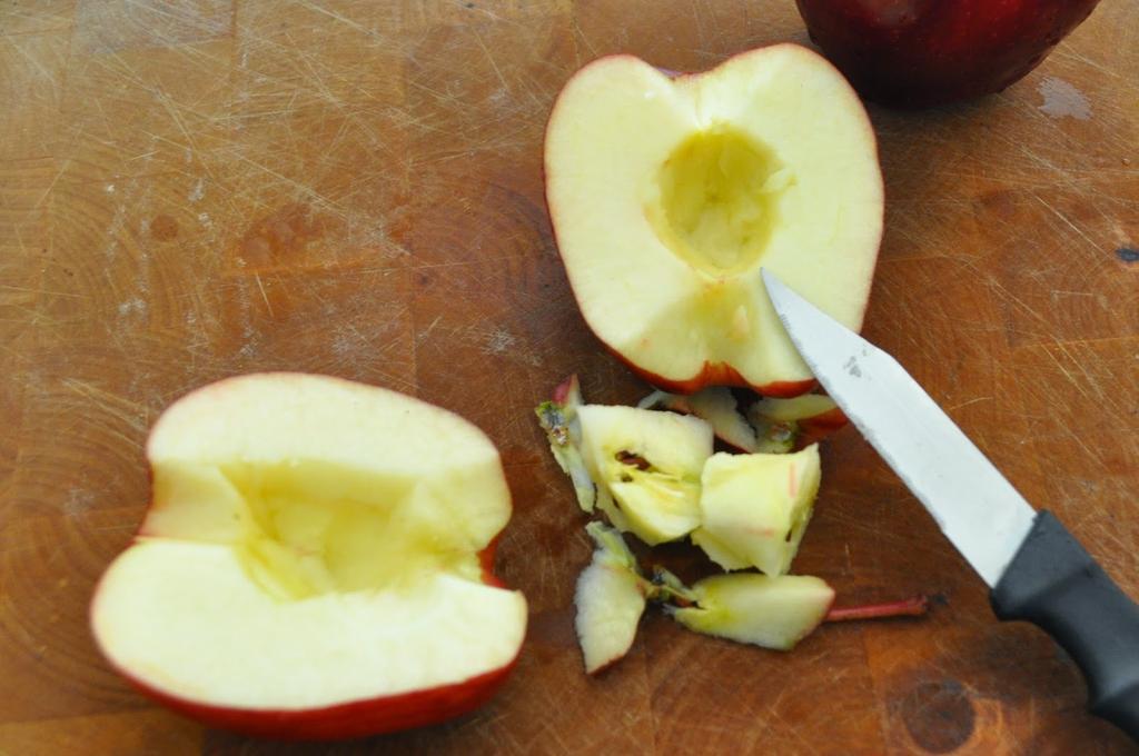 3. Microwave the apples in the bowl, for about 3 minutes, to make