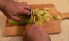 Mise en place steps that include knife skills are an important