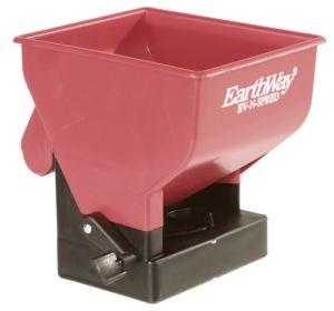 The Exclusive Shaker Agitator provides smooth, even material feeding to the distribution plate.