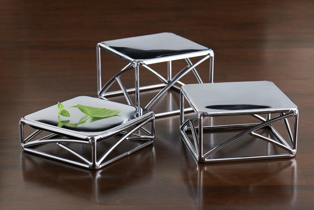 DELFIN pedestals Essentials Chrome Cube Pedestals Mesa Steel