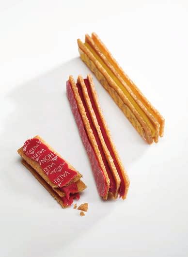 An iginal recipe by Rémi Montagne Pastry Chef - École Valrhona STRAWBERRY SILLON PASSIONFRUIT SILLON Makes 24 fingers CRUNCH 230g Dry butter 84% 340g Brown sugar 340g Flour 70g Egg whites 4g Vanilla