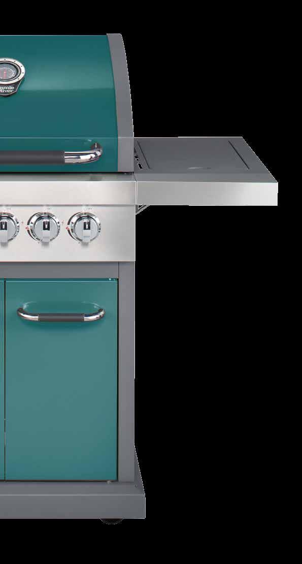 Pro 3 3-BURNER GAS GRILL WITH SIDE BURNER With three burners and an extra side burner, the Pro