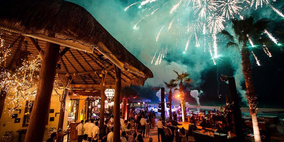 New Year s Eve Monday, December 31 st DON MANUEL S A Five-Course gourmet dinner will be served at Don Manuel s with all the party trimmings Live Band will be performing to mark the end of 2018.