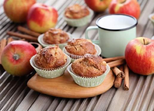 Pears with Raisin Sauce Hot Fruit Delight Apple-Date Muffins Pears with Raisin Sauce 4 Servings 5 hard green pears, washed 1½ cups water 1 cinnamon stick 1 cup raisins 1¼ cups water 1 tbsp.