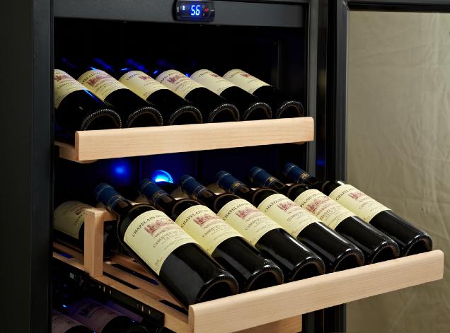 WINE COOLER EXPERT DUAL ZONE SINGLE ZONE KBU-50W-SS KBU-100W-SS KBU-170W-SS KBU-170D-SS KBU-100D-SS KBU-50D-SS At KingsBottle, we know and appreciate all that goes into making a fine bottle of wine.