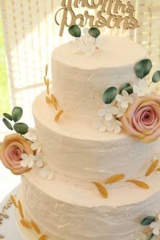 The Oxford Cake Co. is dedicated to offering a friendly, bespoke service.