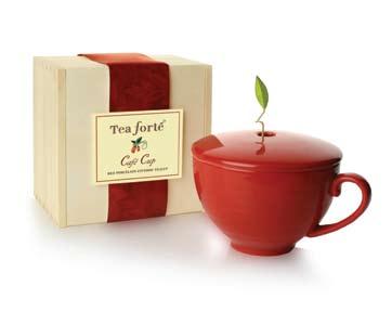 Sweet Orange Spice: An enticing blend of fine black tea dressed up with a touch of sweet cinnamon and succulent orange.
