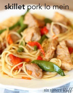 DAY 3 STANDARD FAMILY 20-MINUTE SKILLET PORK LO MEIN RECIPE M A I N D I S H Serves: 8 Prep Time: 20 Minutes Cook Time: 8 Minutes 1 (16 ounce) package angel hair pasta 2 pounds pork tenderloin 2 (16