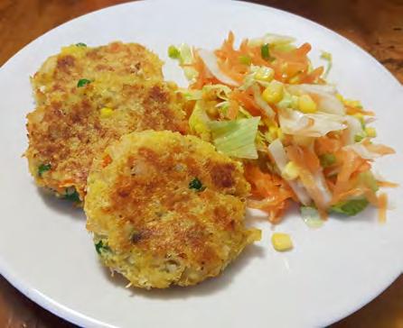 FISH CAKES i SALAD READY IN APPROX. 50 MINS EACH SERVE GIVES: ¾ 11/2 2 1/ 3 METHOD Preheat oven to 200 C and line a baking tray with baking paper.
