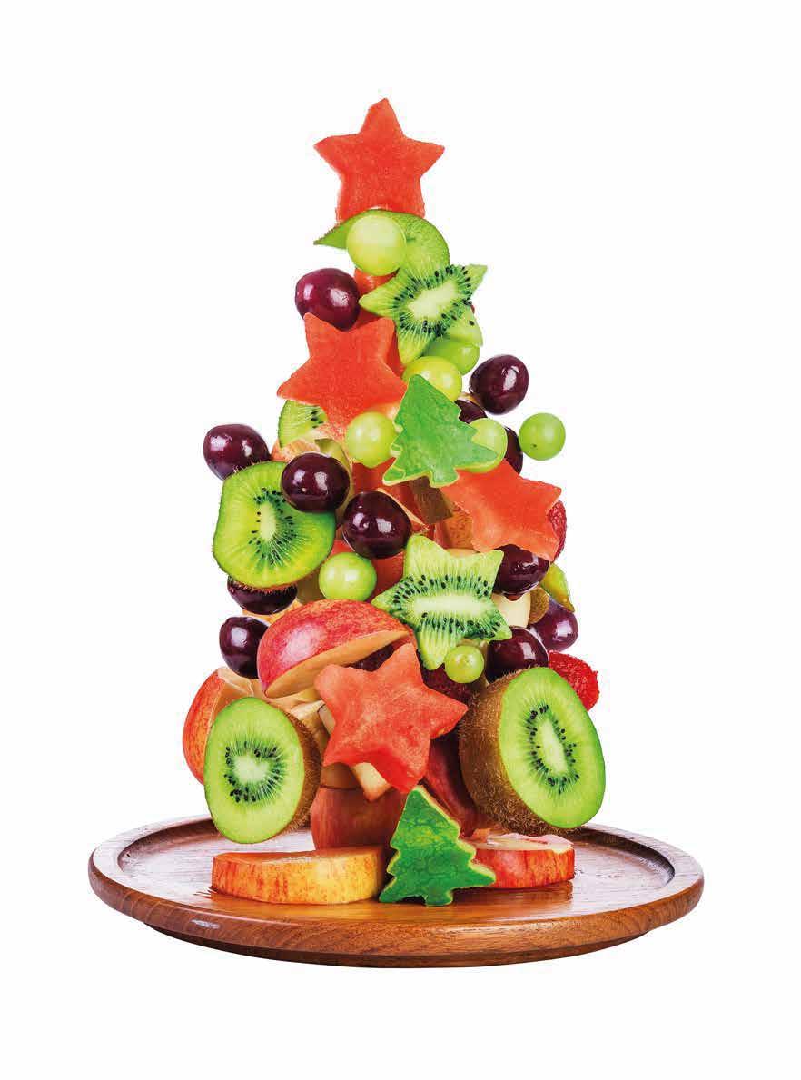 FRESH FRUIT CHRISTMAS TREE by Goodtoknow.co.uk) Prep time: 30 mins Serves 8 MAKE WITH KIDS / ADULT SUPERVISION You will need: Polystyrene cone approx. 19.
