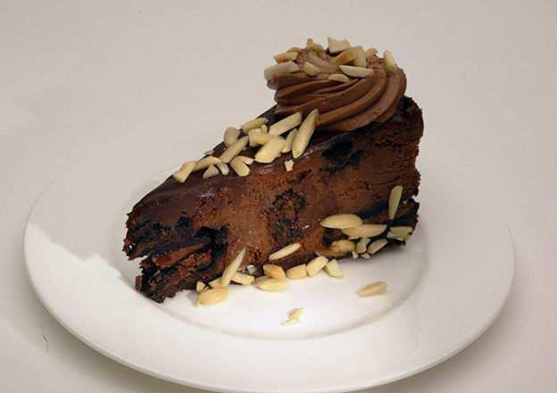 What you're served Chocolate Oreo Mudslide cheesecake,